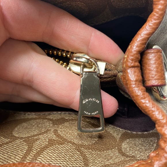 Coach Signature 2-way Satchel in Tan/Brown - Picture 6 of 12